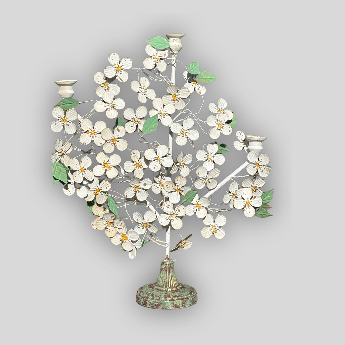 White Floral Candle Holder Medium