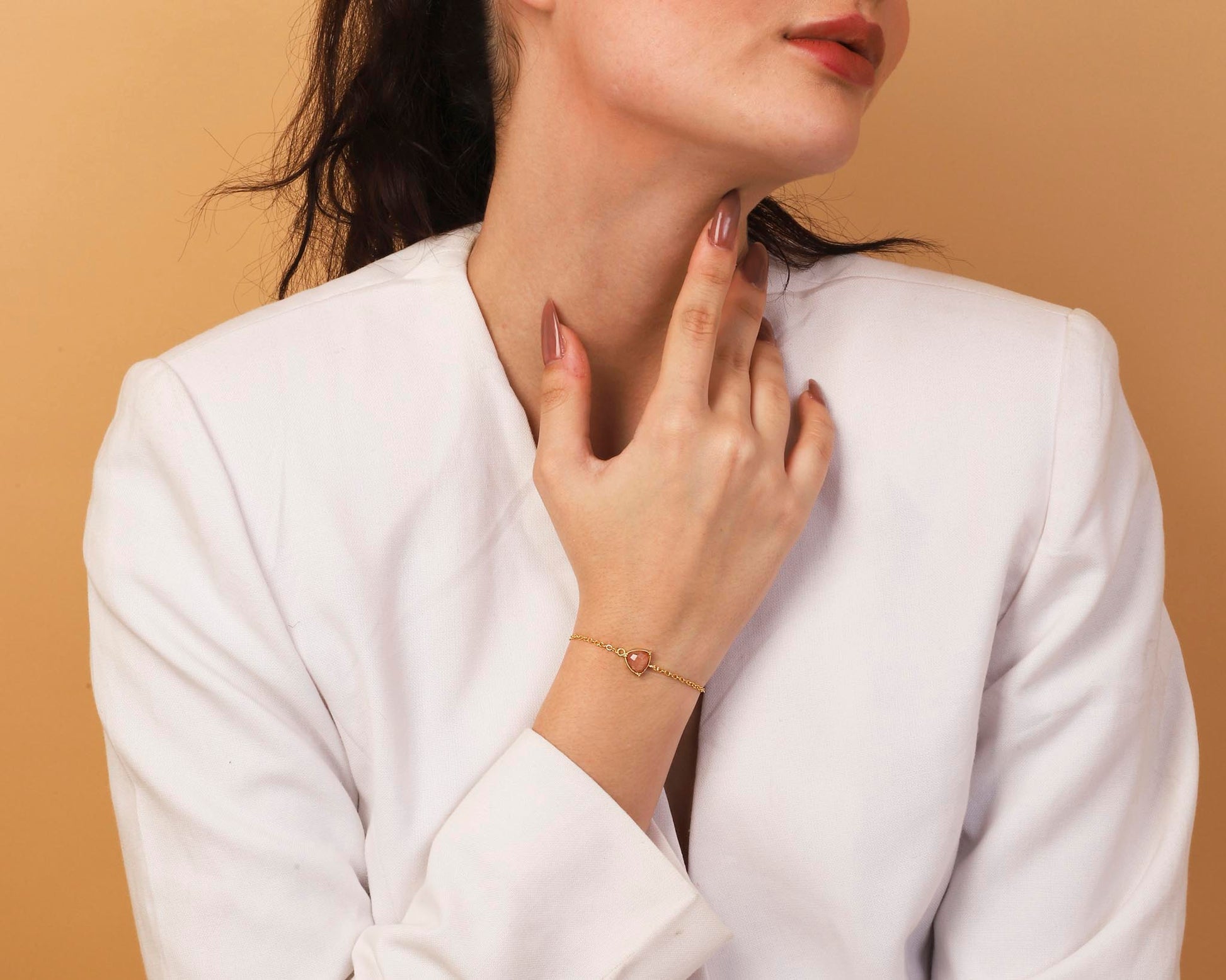Stellar Elegance - Chakra Bracelet Moon Peach - Lila Rasa