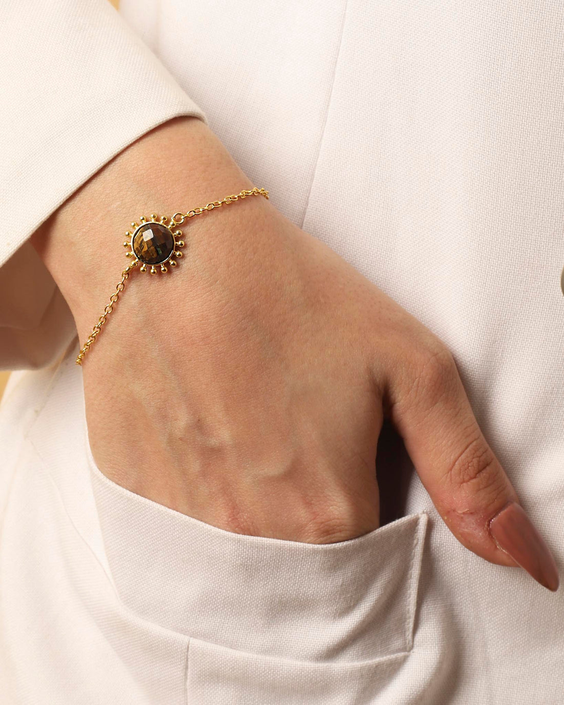 Stellar Elegance - Chakra Bracelet Tiger Eye - Lila Rasa