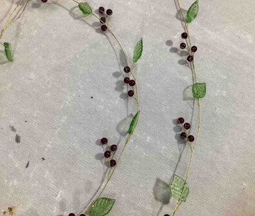 Green Leaves & Red Berries Garland