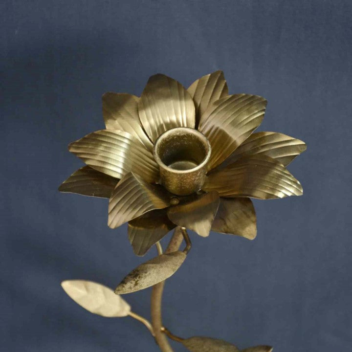 FLORA FLAMES CANDLE HOLDER STYLE 4
