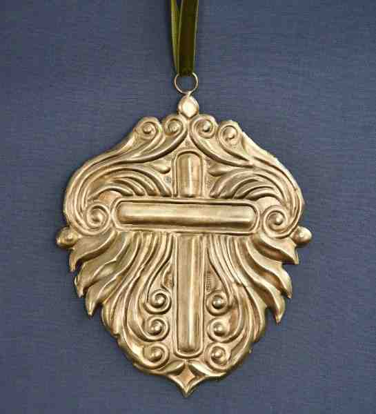 Holy Cross Milagro Heart