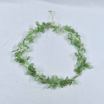 Green Glass Leafy Wreath