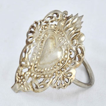 Filigree Heart Napkin Ring (Silver Antique) set of 4