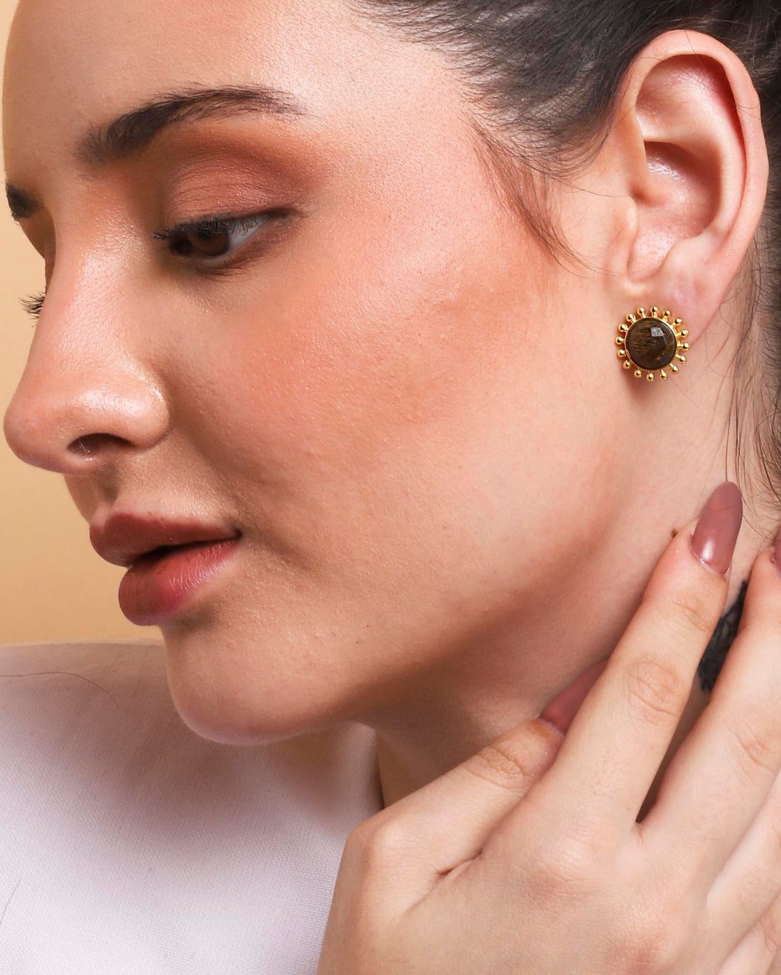 Stellar Elegance - Chakra Earrings Tiger Eye - Lila Rasa