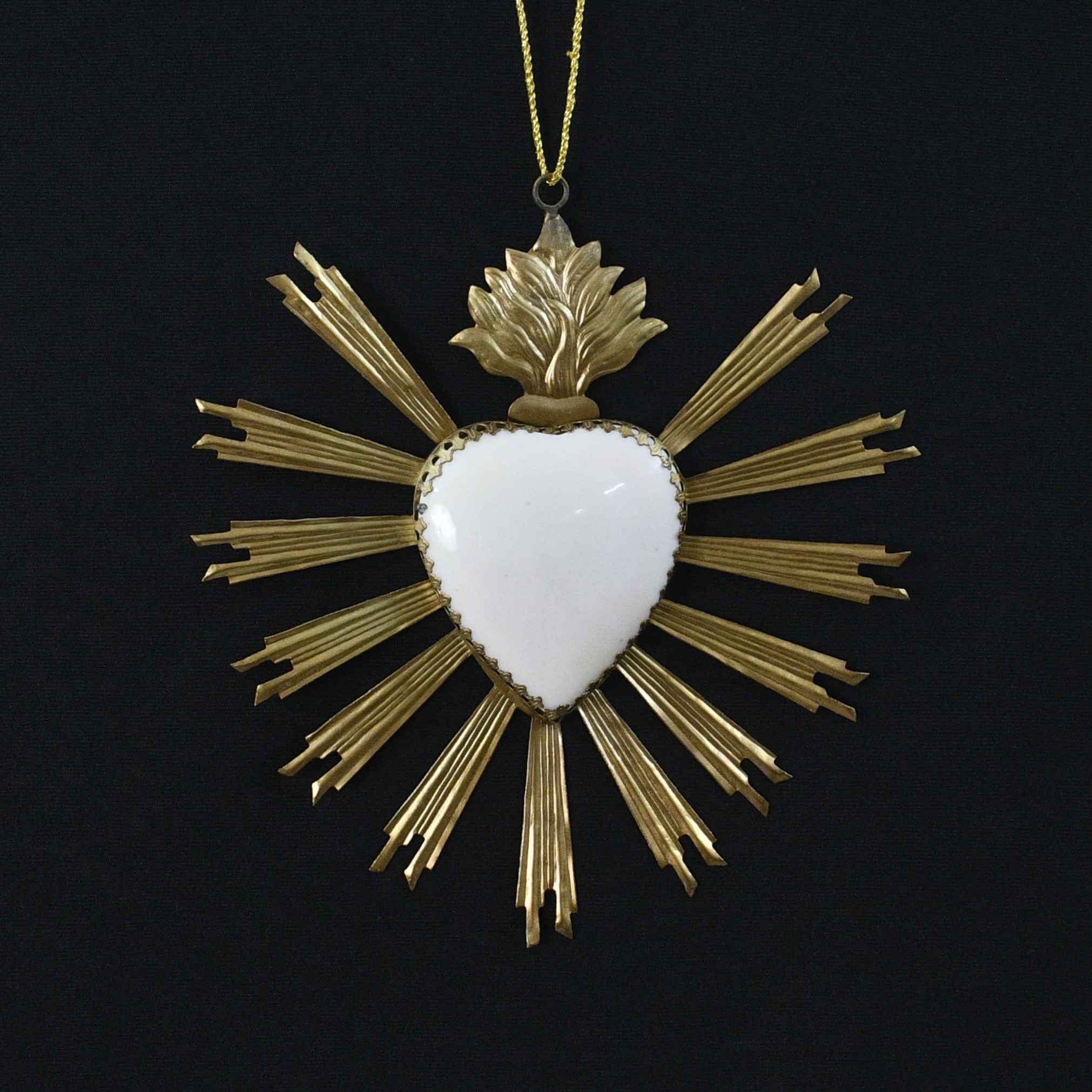 White & Gold Milagro Heart 20X20 cm