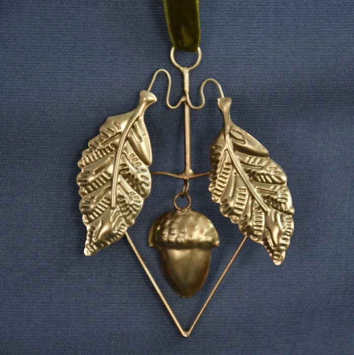 Acorn Misletoe Ornament