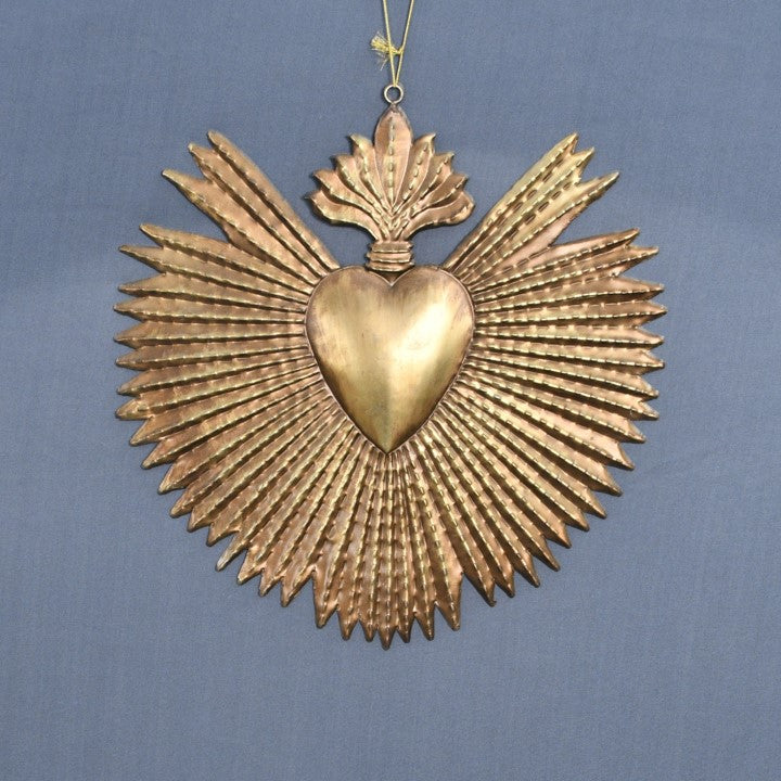 Milagro Heart Embossed  (L)