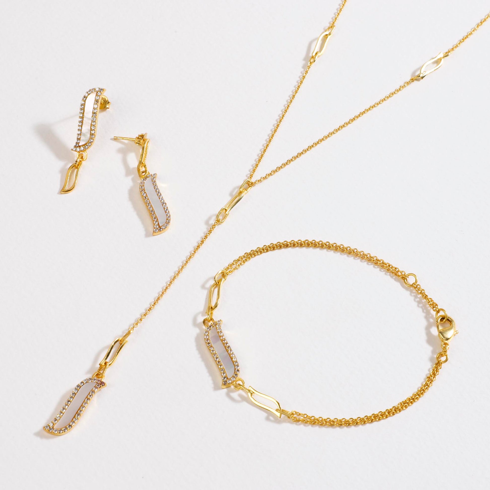 Wave Symphony Lariat Necklace - Mother of Pearl - Lila Rasa