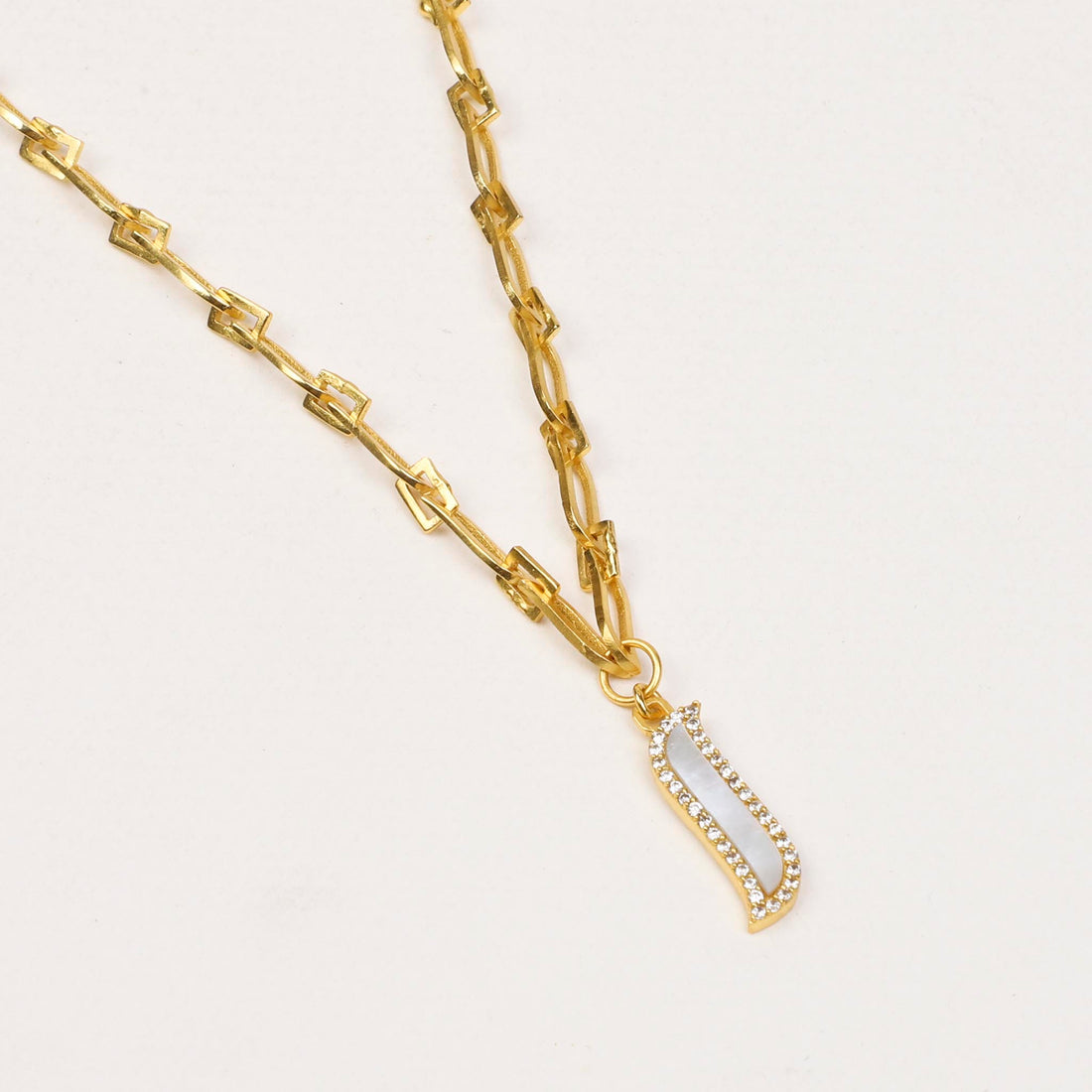Wave Symphony Link Necklace - Mother of Pearl - Lila Rasa