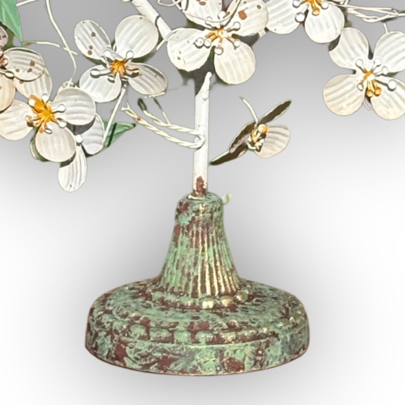 White Floral Candle Holder Medium