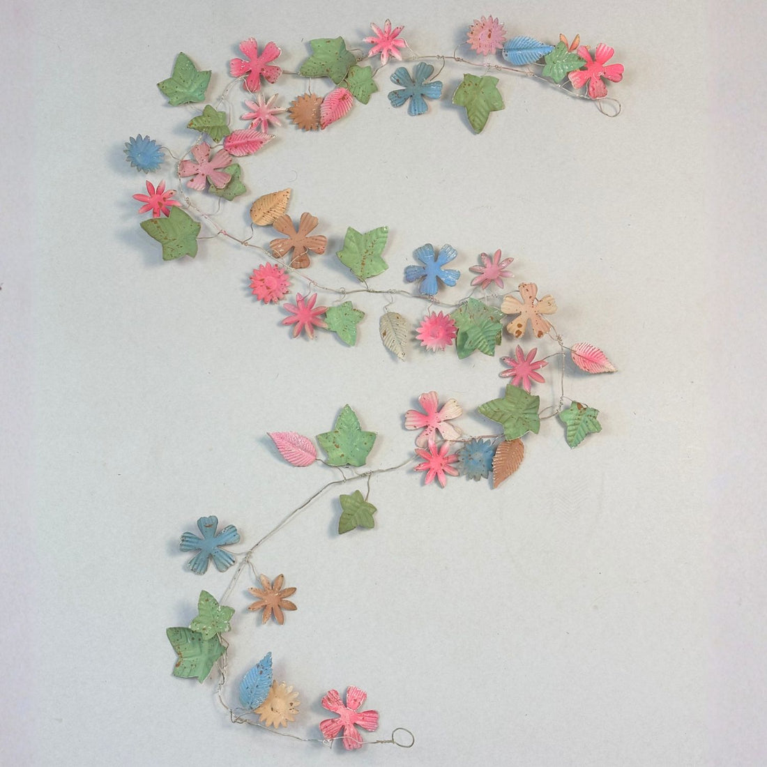 Multicolour Floral Metal Garland